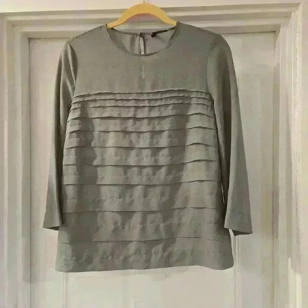 Benetton Stile Womens Crew Neck Long Sleeve Blouse Gray Size Small